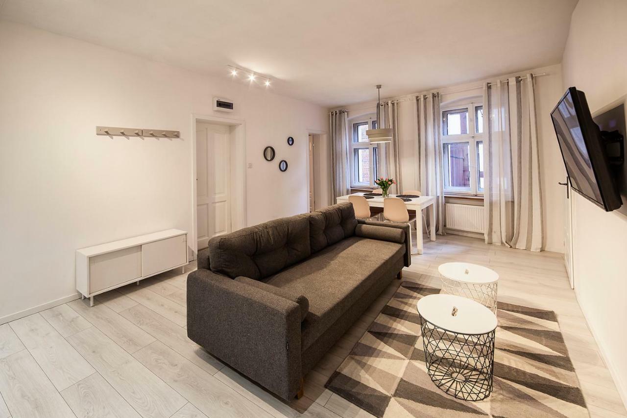 Apartamenty Torunskie Pod Krzywa Wieza Buitenkant foto